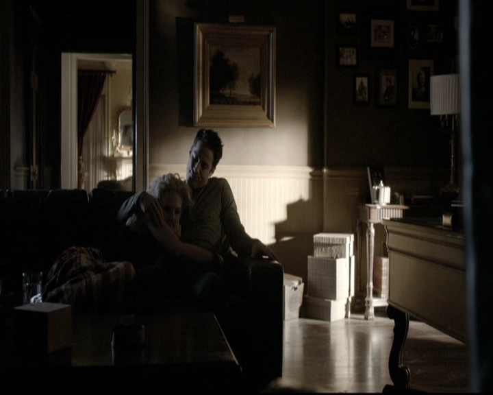 VampireDiariesWorld-dot-nl_6x08FadeIntoYou1968.jpg