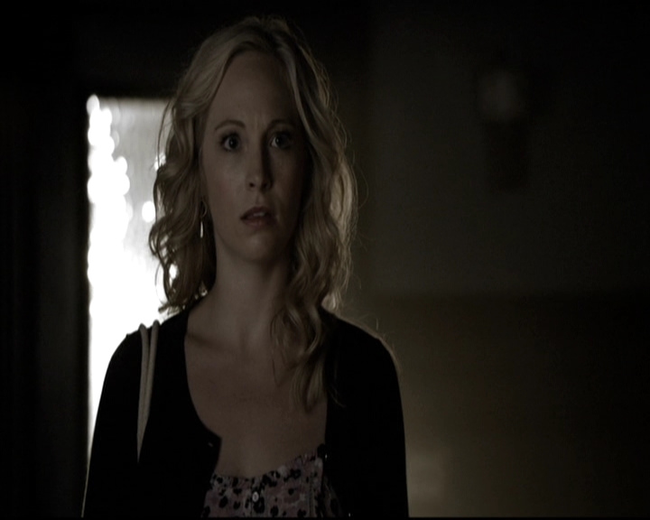 VampireDiariesWorld-dot-nl_6x08FadeIntoYou1987.jpg