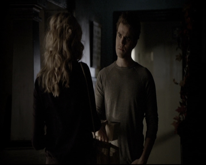 VampireDiariesWorld-dot-nl_6x08FadeIntoYou1996.jpg