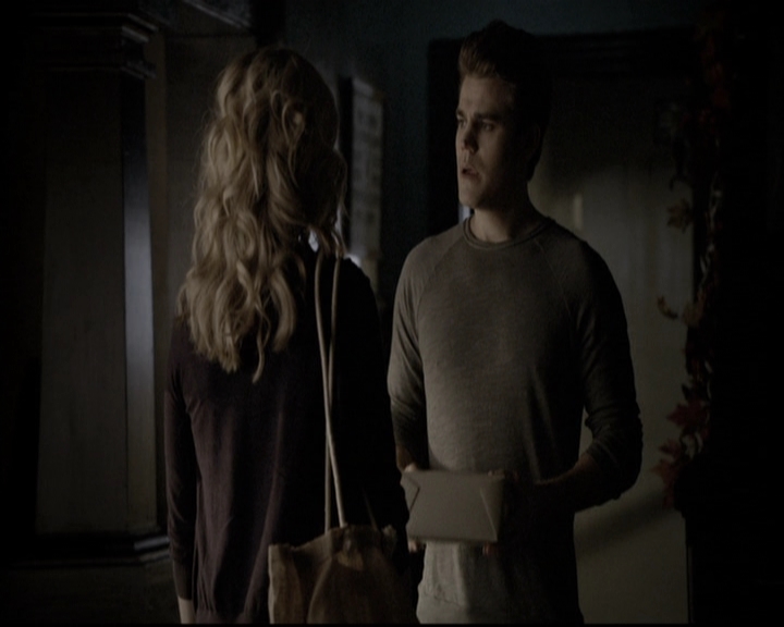 VampireDiariesWorld-dot-nl_6x08FadeIntoYou2015.jpg