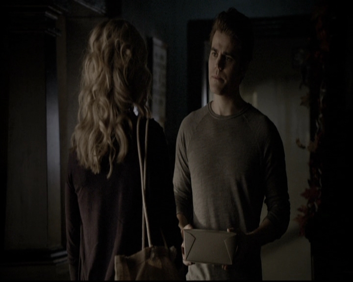 VampireDiariesWorld-dot-nl_6x08FadeIntoYou2021.jpg