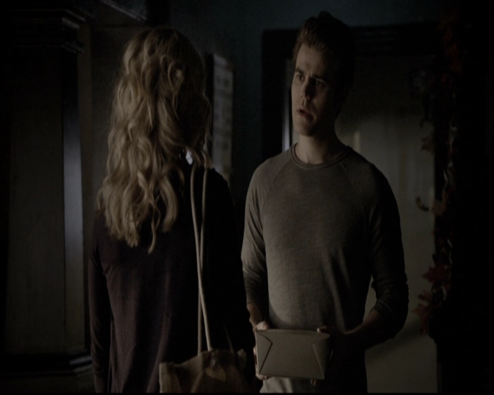 VampireDiariesWorld-dot-nl_6x08FadeIntoYou2022.jpg