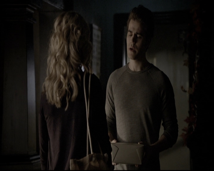 VampireDiariesWorld-dot-nl_6x08FadeIntoYou2023.jpg