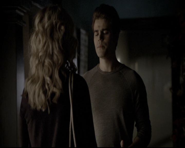 VampireDiariesWorld-dot-nl_6x08FadeIntoYou2030.jpg