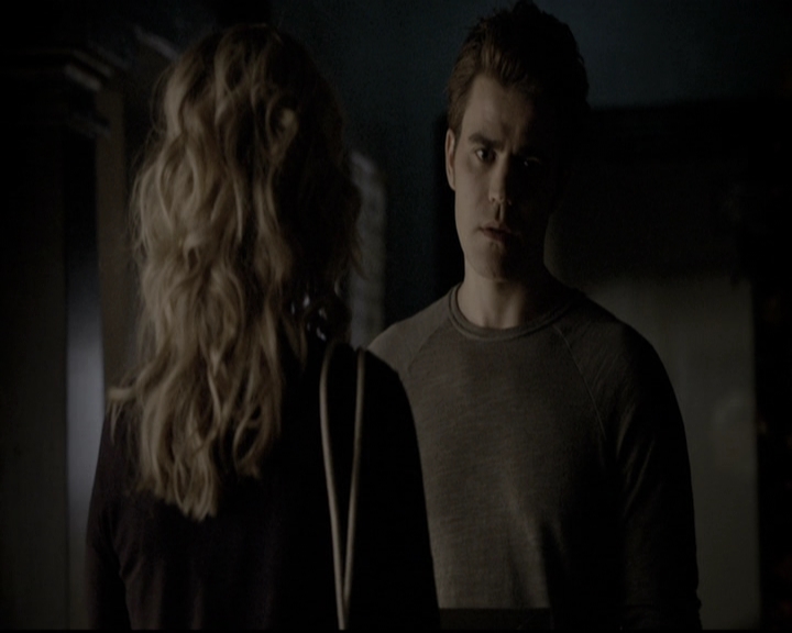 VampireDiariesWorld-dot-nl_6x08FadeIntoYou2037.jpg