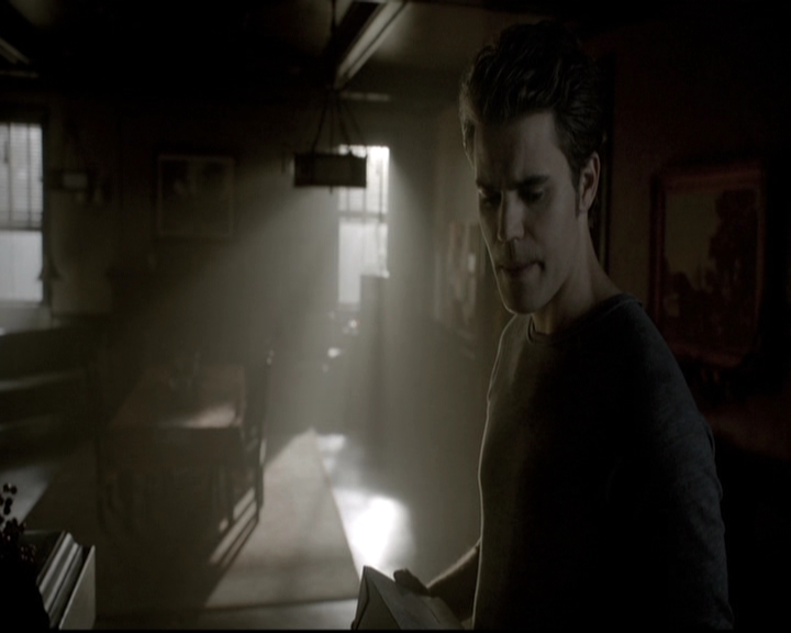 VampireDiariesWorld-dot-nl_6x08FadeIntoYou2068.jpg