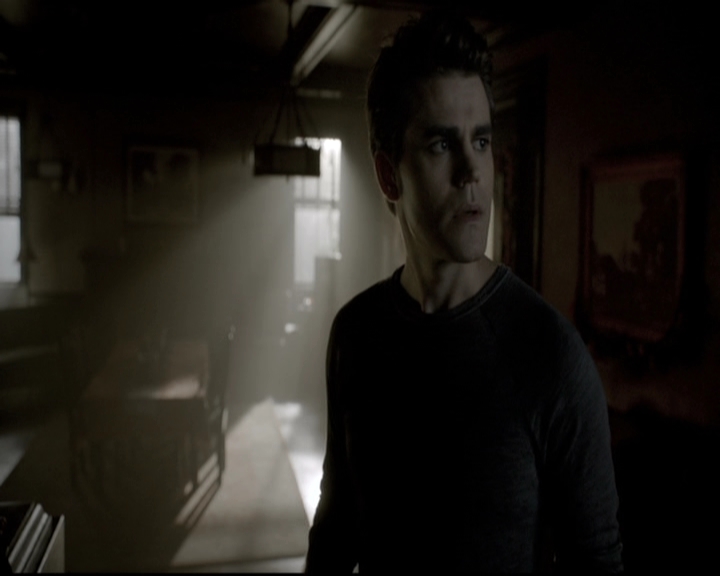 VampireDiariesWorld-dot-nl_6x08FadeIntoYou2070.jpg