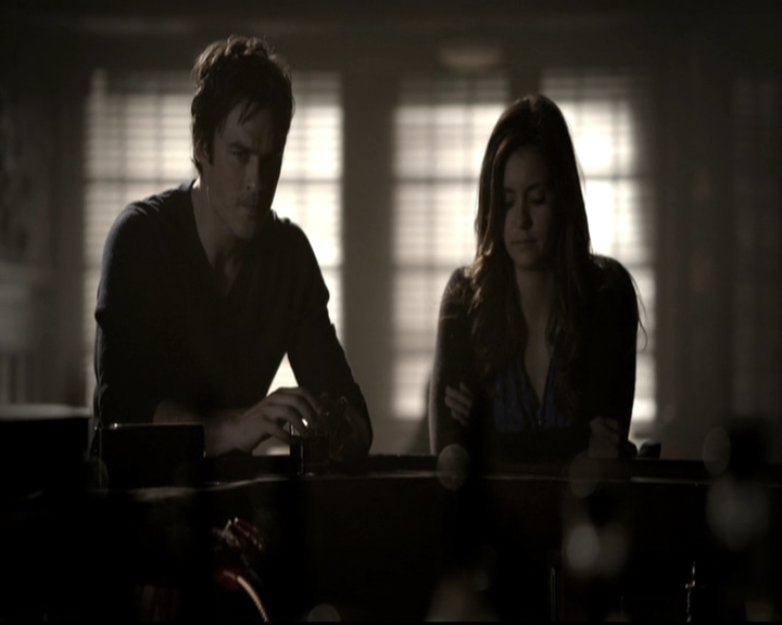 VampireDiariesWorld-dot-nl_6x08FadeIntoYou2096.jpg