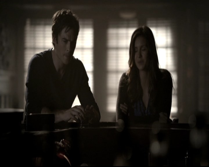 VampireDiariesWorld-dot-nl_6x08FadeIntoYou2098.jpg