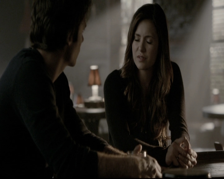 VampireDiariesWorld-dot-nl_6x08FadeIntoYou2199.jpg