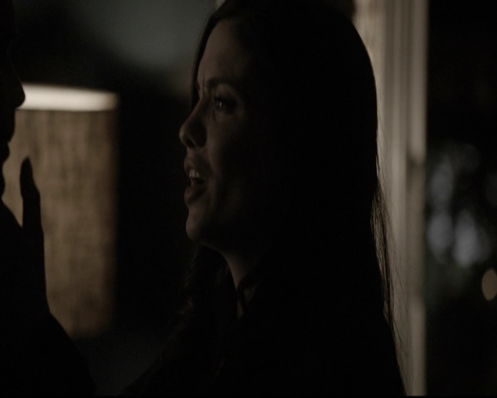 VampireDiariesWorld-dot-nl_6x09IAlone0018.jpg