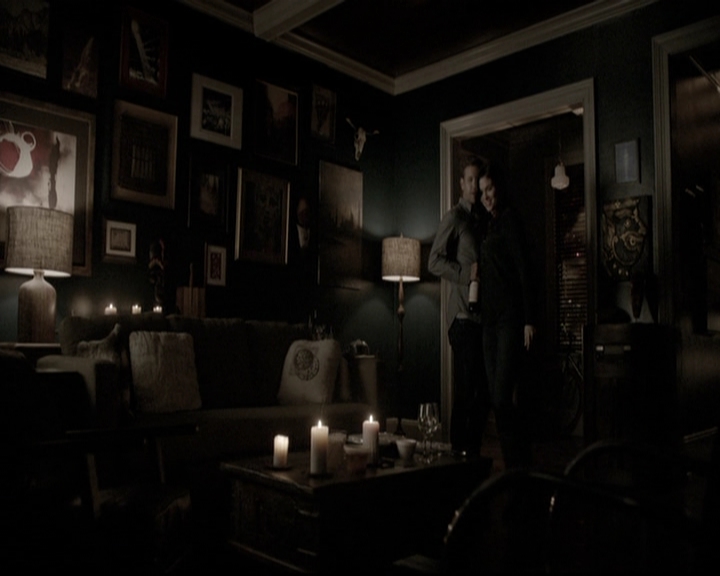 VampireDiariesWorld-dot-nl_6x09IAlone0023.jpg