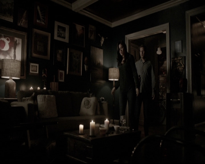 VampireDiariesWorld-dot-nl_6x09IAlone0024.jpg