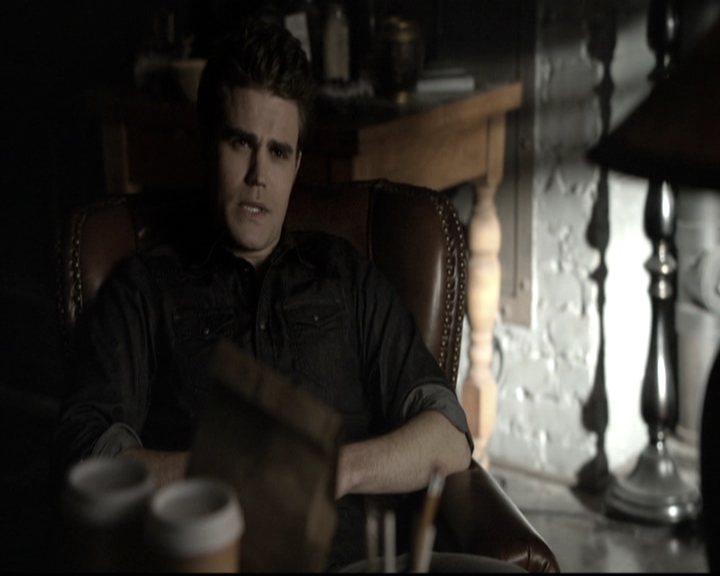 VampireDiariesWorld-dot-nl_6x09IAlone0125.jpg