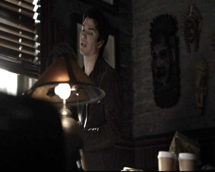 VampireDiariesWorld-dot-nl_6x09IAlone0135.jpg