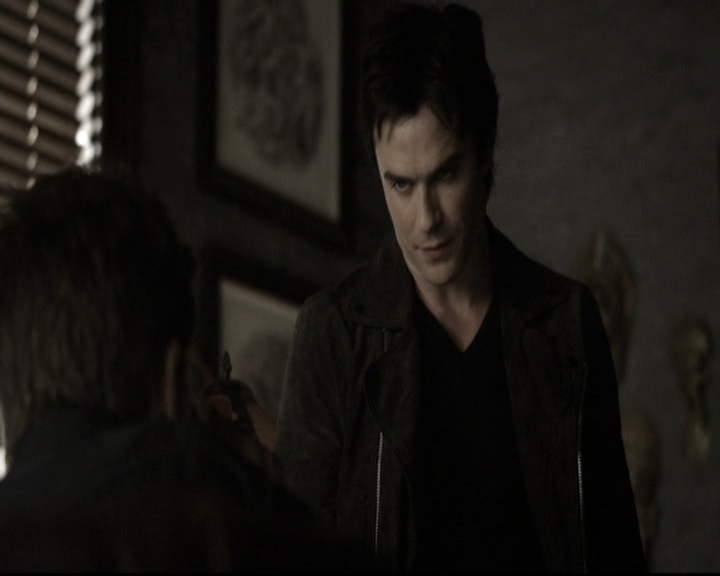 VampireDiariesWorld-dot-nl_6x09IAlone0141.jpg