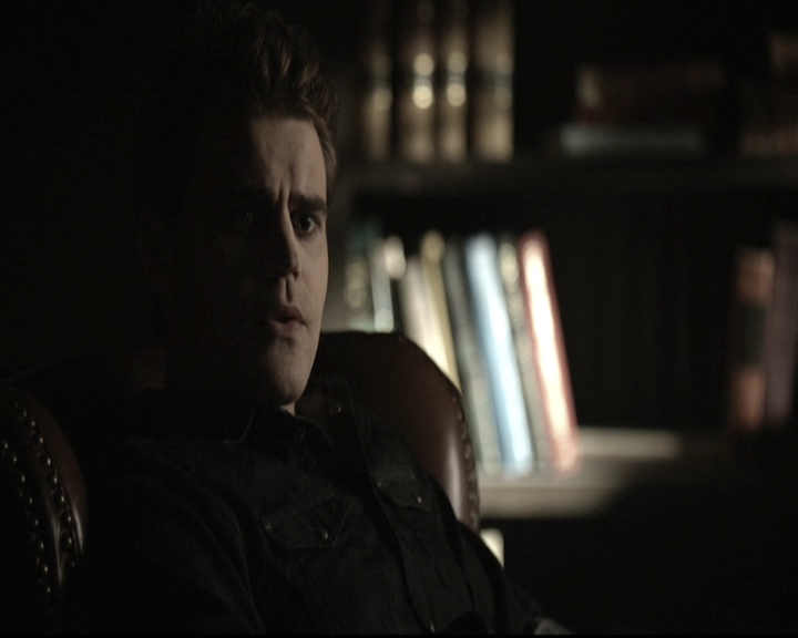 VampireDiariesWorld-dot-nl_6x09IAlone0152.jpg