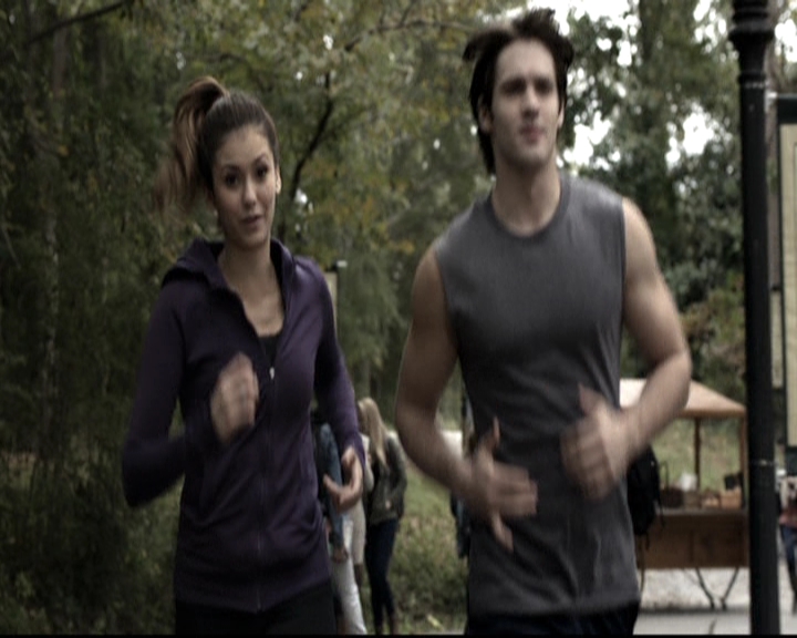 VampireDiariesWorld-dot-nl_6x09IAlone0192.jpg