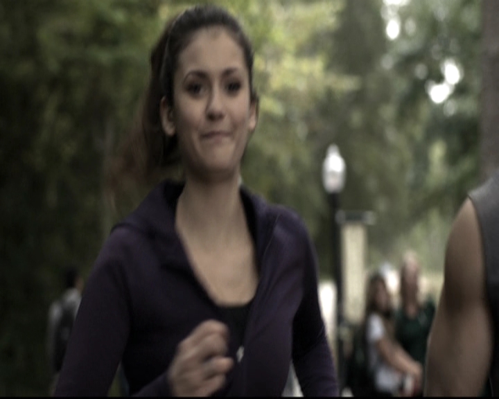 VampireDiariesWorld-dot-nl_6x09IAlone0197.jpg