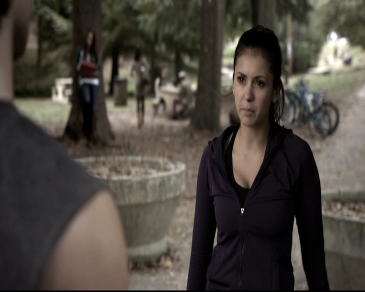 VampireDiariesWorld-dot-nl_6x09IAlone0202.jpg