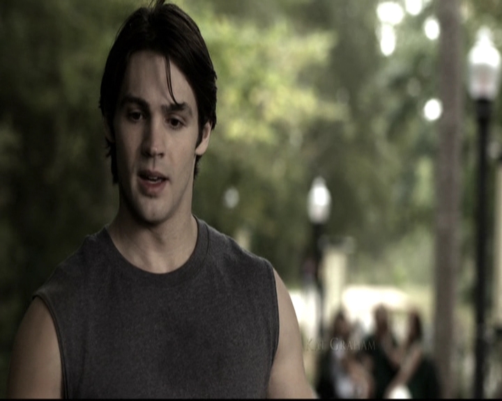 VampireDiariesWorld-dot-nl_6x09IAlone0204.jpg