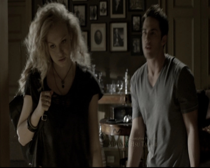 VampireDiariesWorld-dot-nl_6x09IAlone0270.jpg