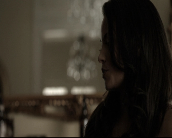 VampireDiariesWorld-dot-nl_6x09IAlone0341.jpg