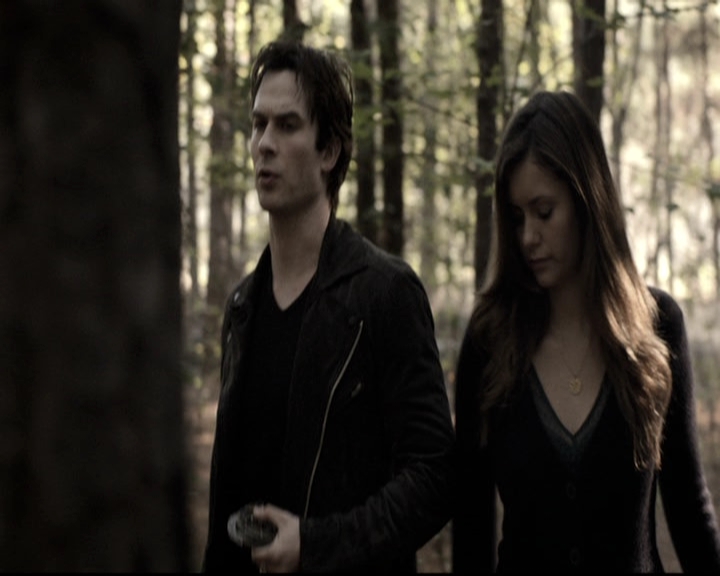 VampireDiariesWorld-dot-nl_6x09IAlone0372.jpg