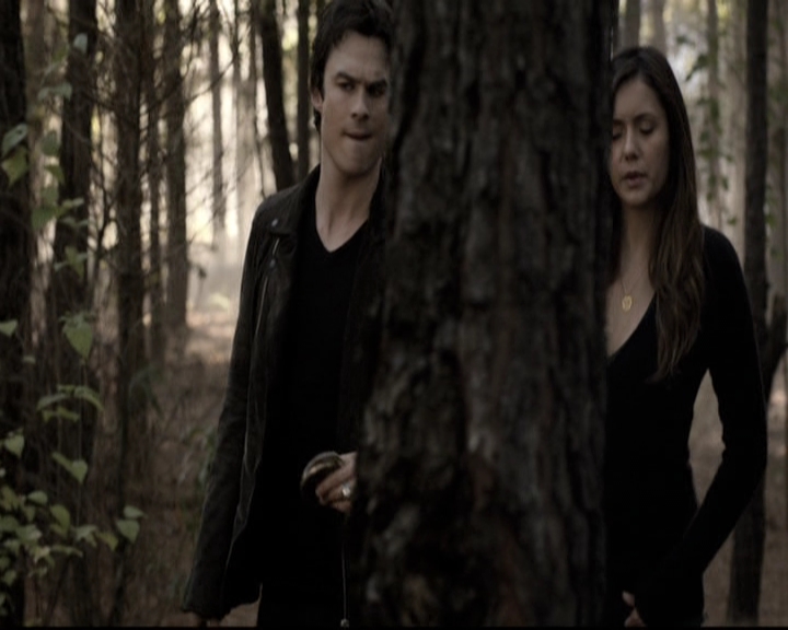 VampireDiariesWorld-dot-nl_6x09IAlone0380.jpg