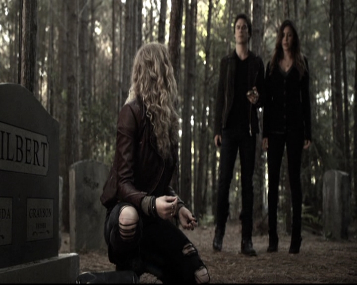 VampireDiariesWorld-dot-nl_6x09IAlone0392.jpg