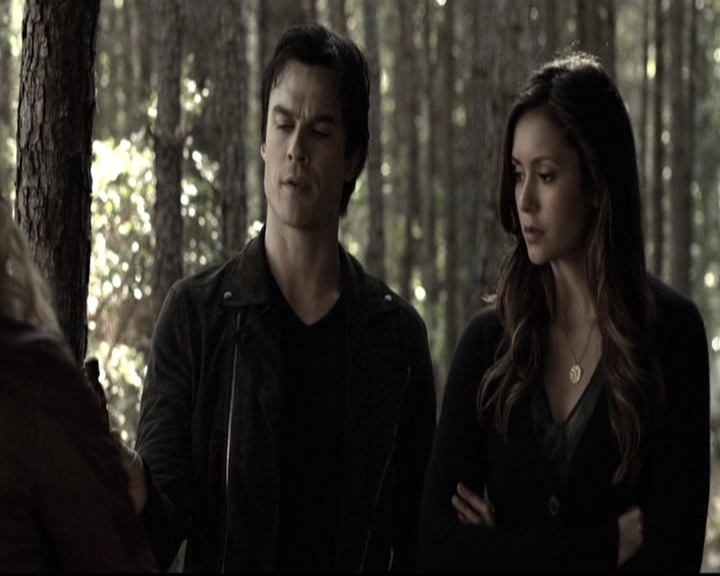 VampireDiariesWorld-dot-nl_6x09IAlone0400.jpg