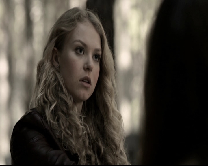 VampireDiariesWorld-dot-nl_6x09IAlone0405.jpg