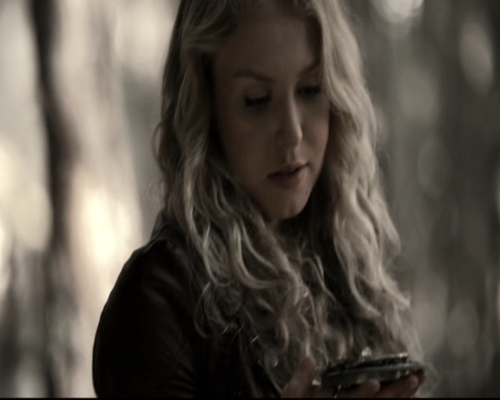 VampireDiariesWorld-dot-nl_6x09IAlone0408.jpg