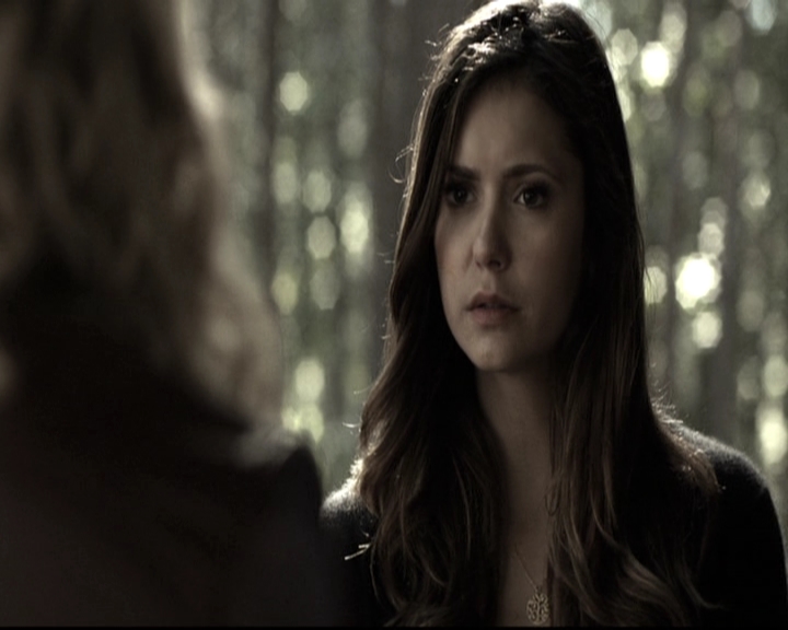 VampireDiariesWorld-dot-nl_6x09IAlone0413.jpg