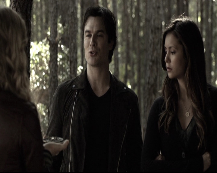 VampireDiariesWorld-dot-nl_6x09IAlone0421.jpg