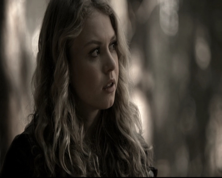 VampireDiariesWorld-dot-nl_6x09IAlone0423.jpg