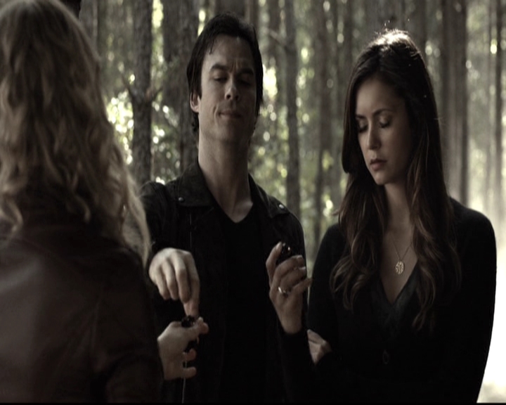 VampireDiariesWorld-dot-nl_6x09IAlone0437.jpg