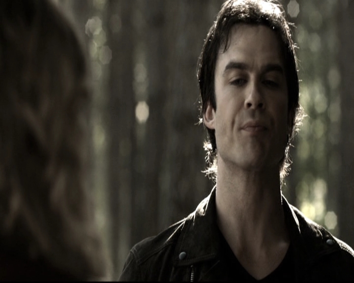 VampireDiariesWorld-dot-nl_6x09IAlone0450.jpg