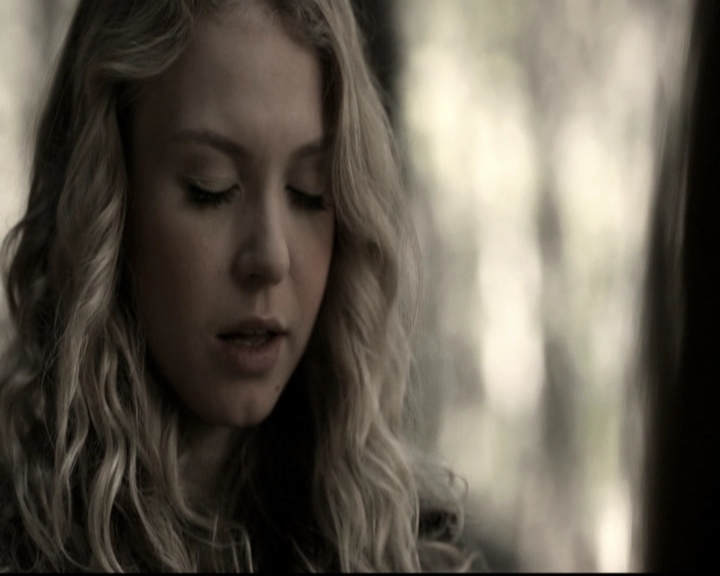 VampireDiariesWorld-dot-nl_6x09IAlone0463.jpg