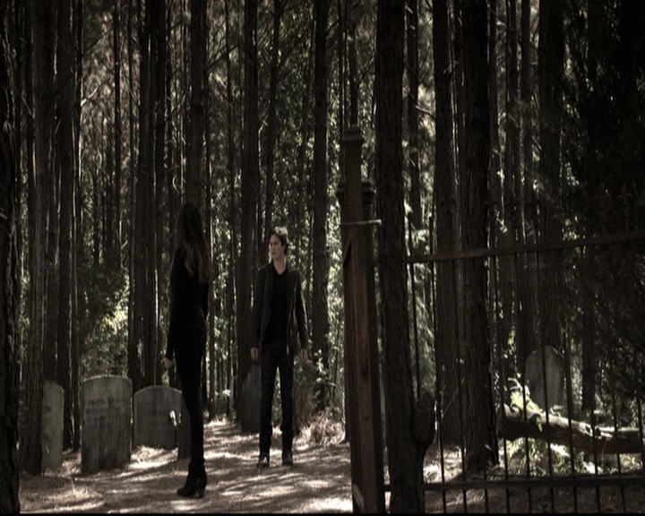 VampireDiariesWorld-dot-nl_6x09IAlone0476.jpg