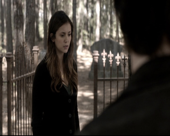 VampireDiariesWorld-dot-nl_6x09IAlone0480.jpg