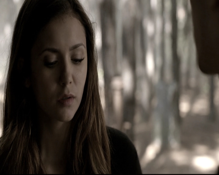 VampireDiariesWorld-dot-nl_6x09IAlone0500.jpg