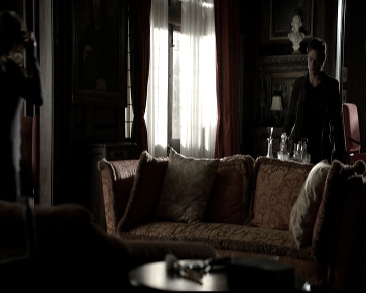 VampireDiariesWorld-dot-nl_6x09IAlone0626.jpg