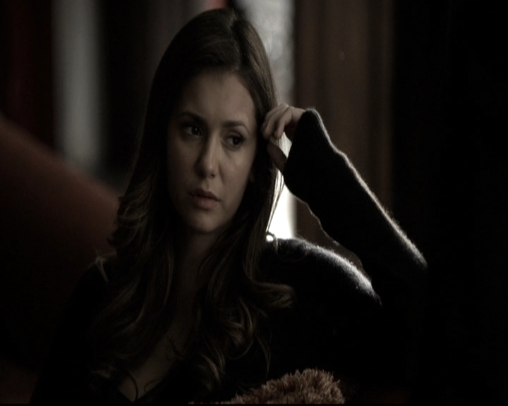 VampireDiariesWorld-dot-nl_6x09IAlone0632.jpg