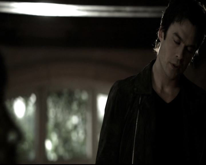 VampireDiariesWorld-dot-nl_6x09IAlone0633.jpg