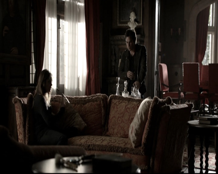 VampireDiariesWorld-dot-nl_6x09IAlone0640.jpg