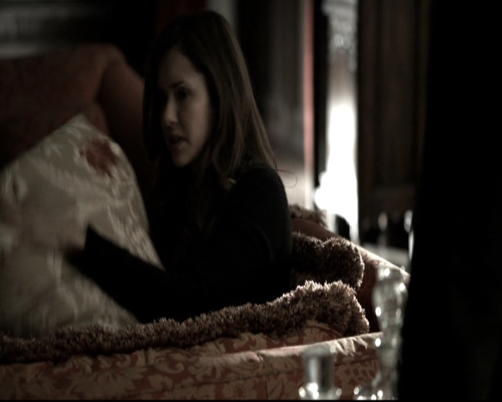 VampireDiariesWorld-dot-nl_6x09IAlone0645.jpg