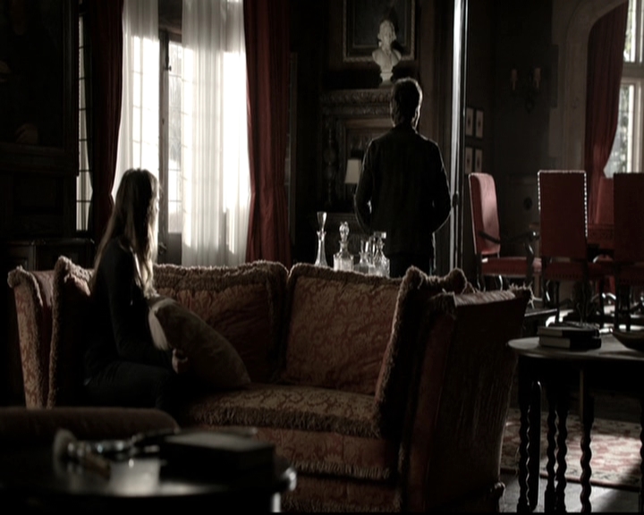 VampireDiariesWorld-dot-nl_6x09IAlone0650.jpg