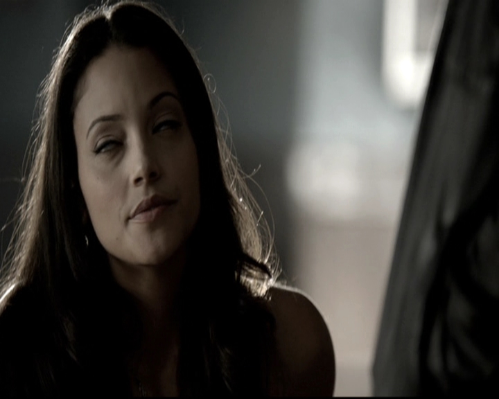 VampireDiariesWorld-dot-nl_6x09IAlone0713.jpg