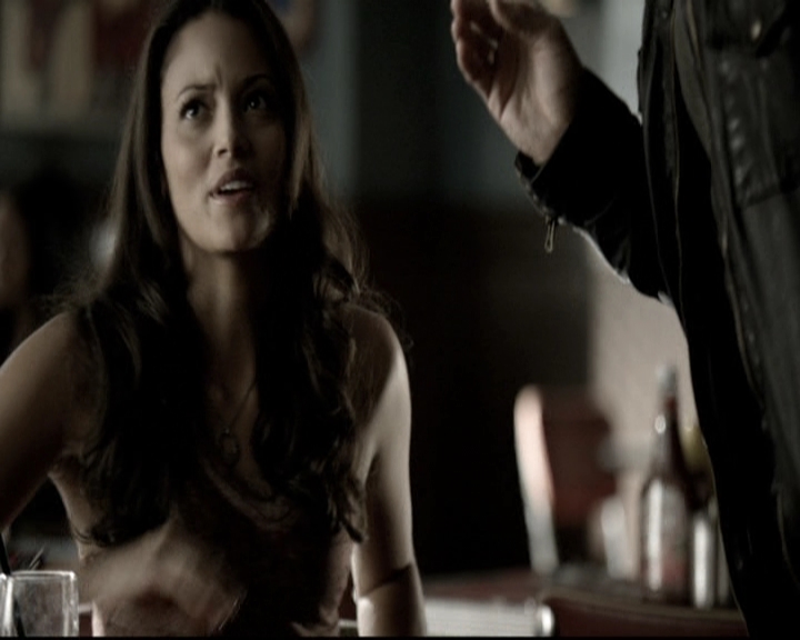 VampireDiariesWorld-dot-nl_6x09IAlone0718.jpg